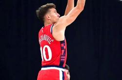 开云平台-德国男篮血洗步行者，威斯布鲁克爆发神勇的简单介绍