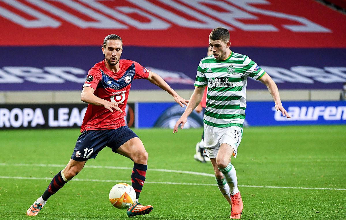 里昂客场战胜对手，领头羊位置更稳固