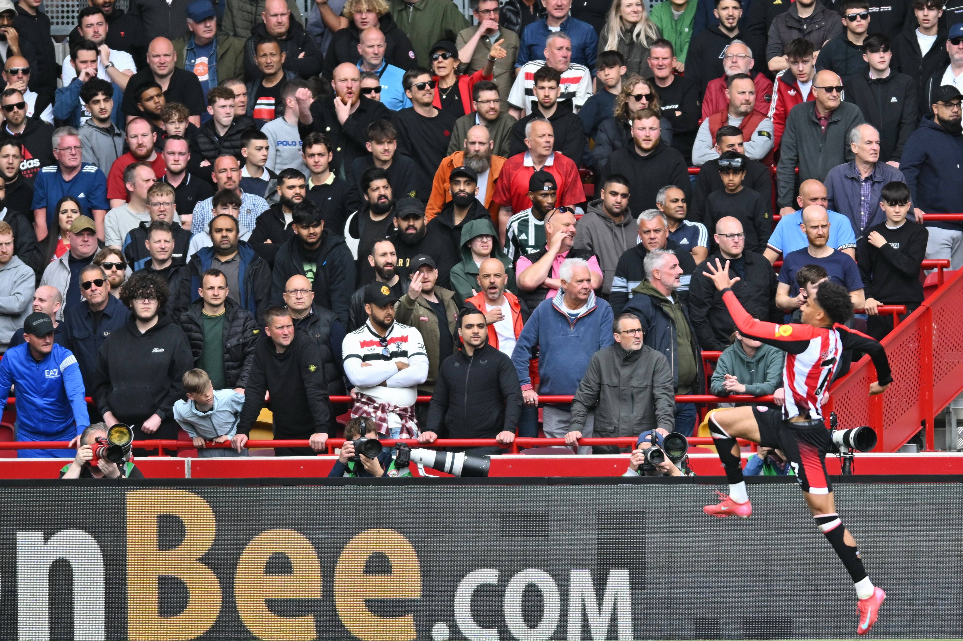 沃特福德客场不敌曼联，输球悔恨重新整装的简单介绍