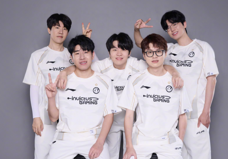 包含IG血洗100T，Doinb统治全场的词条