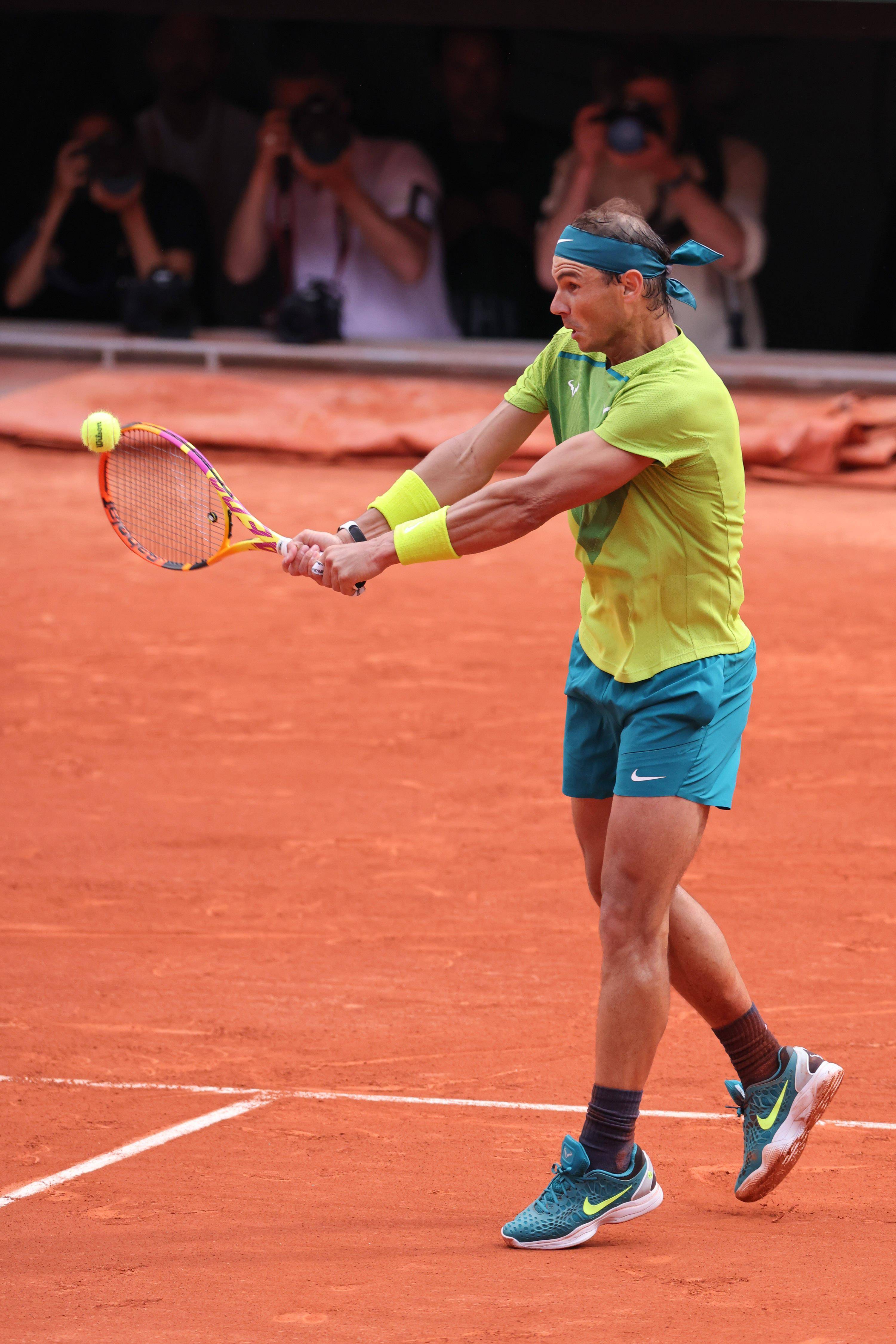 日本网球队鏖战法国网球队，纳达尔高光表现的简单介绍