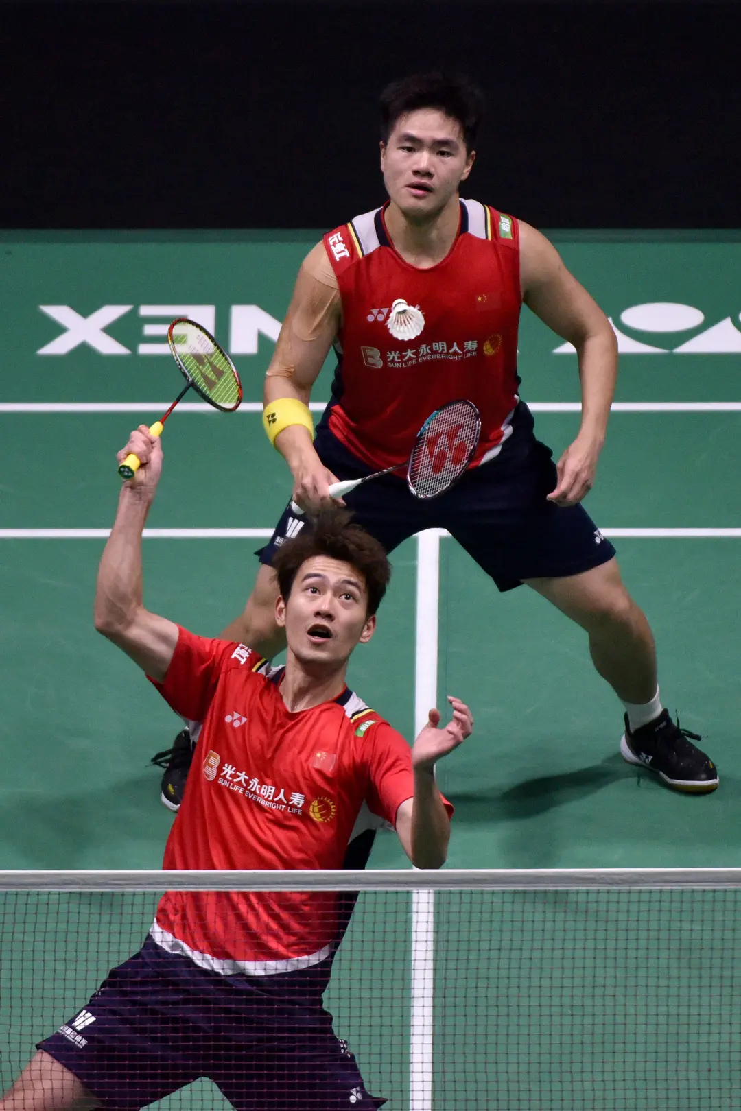 关于豪门对决！羽毛球上演世纪大战的信息